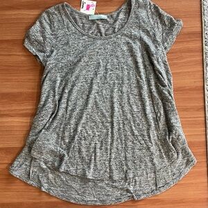 New. Chatoyant Gray Women's Top - Heathered Gray Tunic